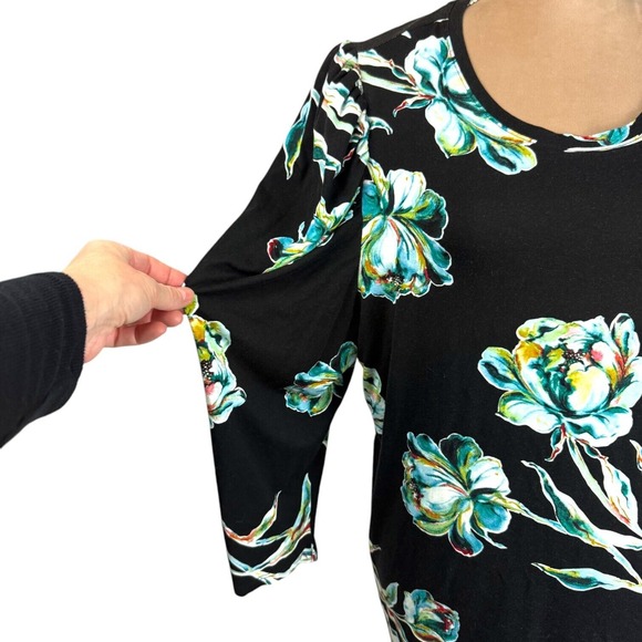Chicos Womens Sz 3/XL Black Floral Knit Top Black Floral 3/4 Sleeve Stretch - Picture 3 of 11